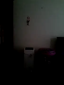 SuranSexy33 live sex cam
