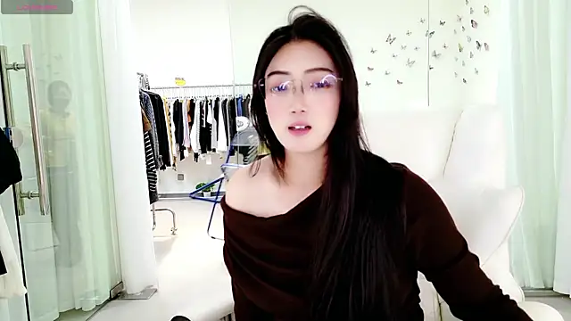 yangyang-777 live sex cam