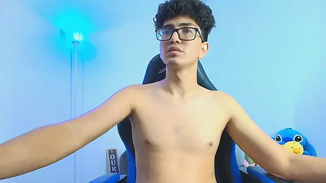 TylerWhite_ live sex cam