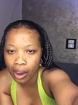 Doja_Peach live sex cam