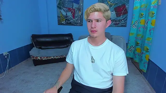patrik_027 live sex cam