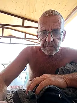 Freddy1962 live sex cam