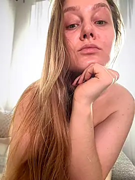 AlinaCum live sex cam