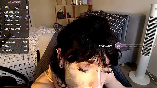 Tanya_M live sex cam