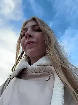 Sunny___Bunny live sex cam