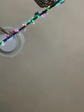 Bigtoyaddict live sex cam