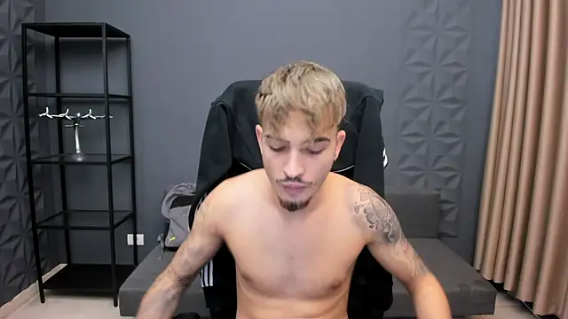 BrandonTate live sex cam