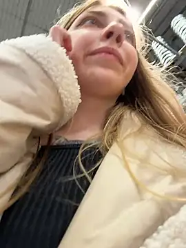 Sunny___Bunny live sex cam