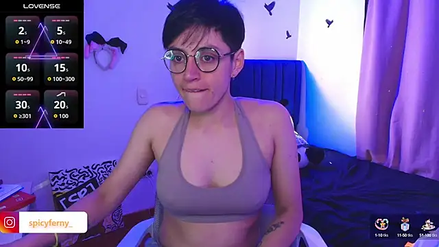 spicyferny live sex cam