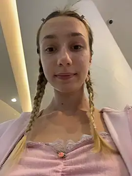 Lia__Love live sex cam