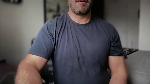 Mr_Beef live sex cam