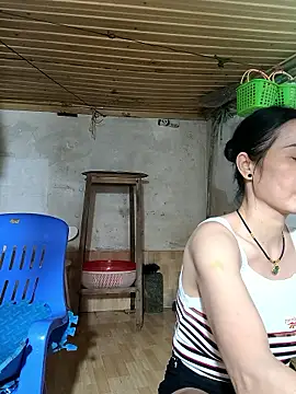 Basanis68 live sex cam