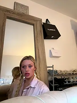 blissdimicco live sex cam