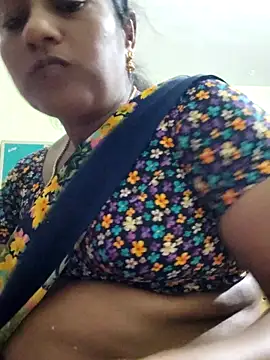laxmipriya143 live sex cam