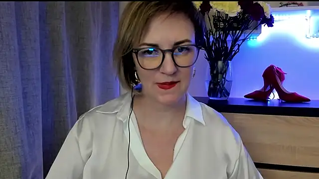 feliziaDesire live sex cam