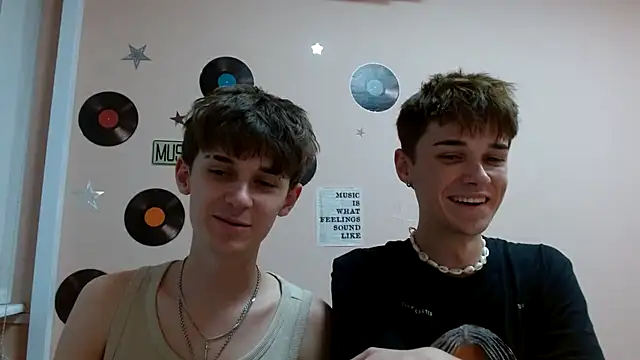 Hoot_Dude_ live sex cam