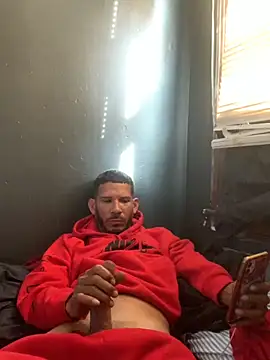 Chico_Bellaco live sex cam
