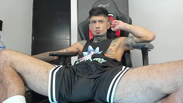 sergiio_mesa27 live sex cam