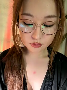 LisaNeverDie live sex cam