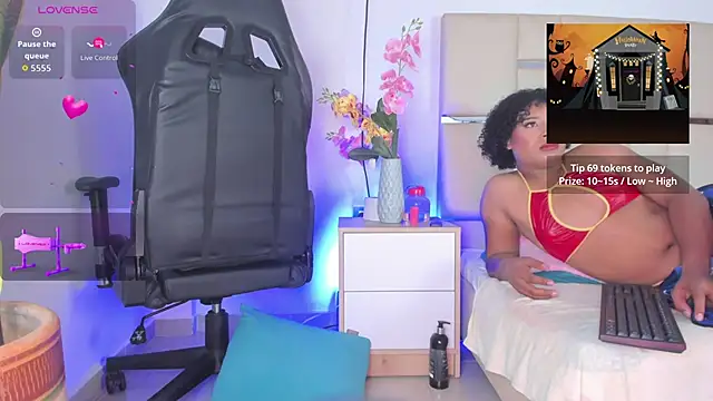 IvviSoul live sex cam