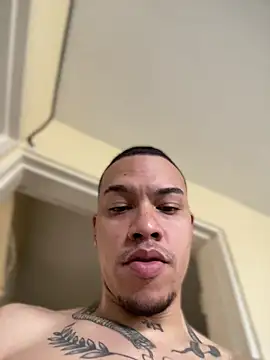 AlphaMasterXxx live sex cam