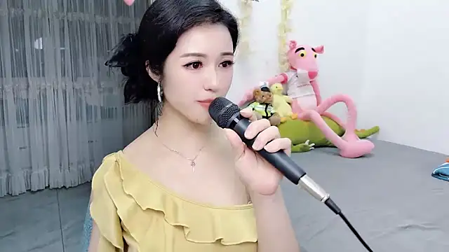 starsqimei live sex cam