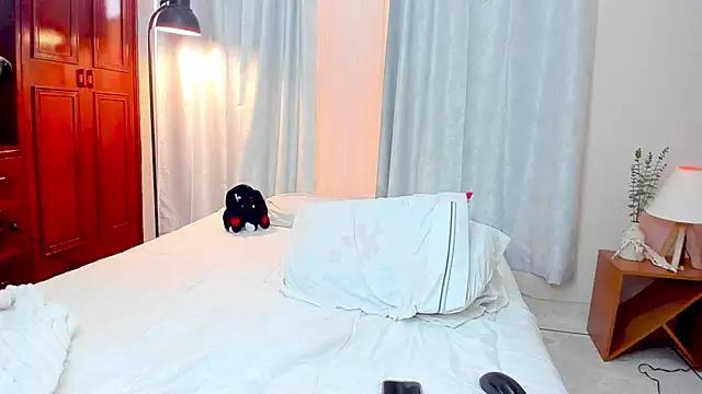 Honeymoon_sariel live sex cam