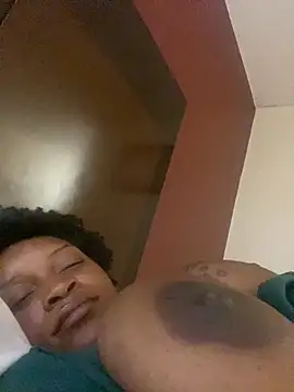 thedarkenchantress live sex cam