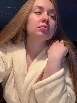 DeniMilkyyyyy live sex cam