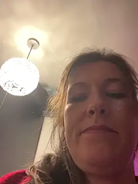 Lwhite1 live sex cam
