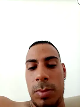 bonehur live sex cam