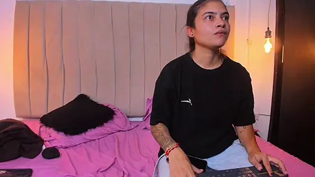 ana_foxi live sex cam