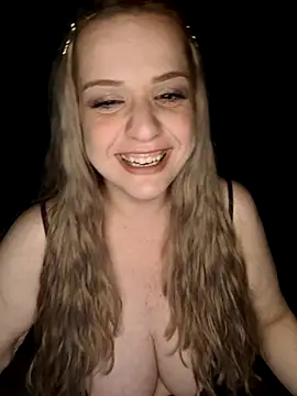 cansuozsou live sex cam