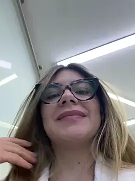 alicee16 live sex cam