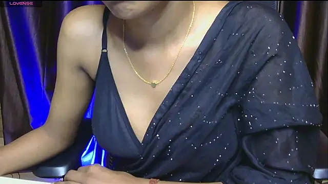 wow-simran live sex cam