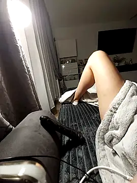SexyJulia21 live sex cam