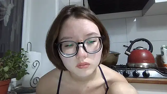LilyTaylors live sex cam
