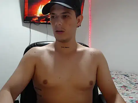 Mylo_smit live sex cam
