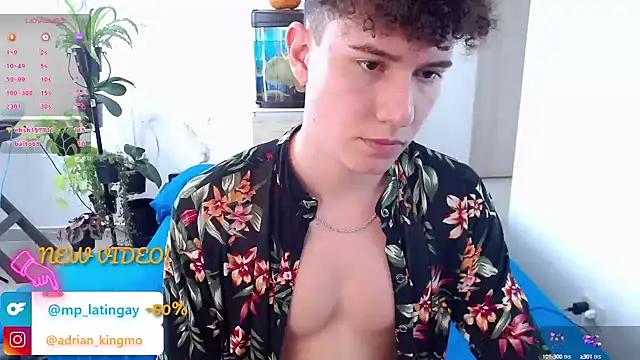 adrian_morelly live sex cam