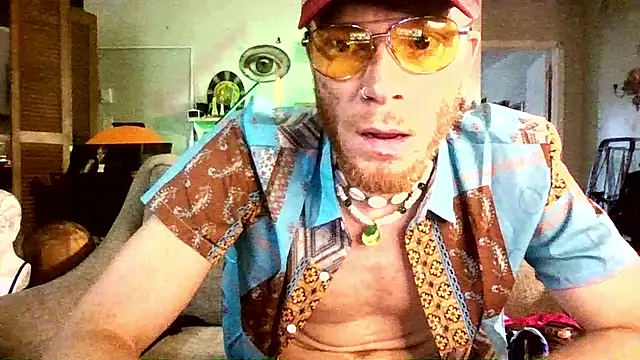 LintLiqour live sex cam