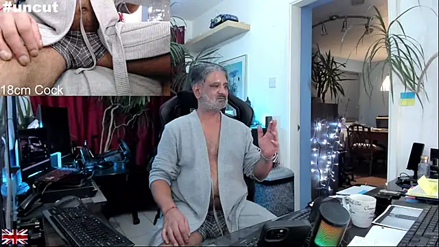 OnlineBossUK live sex cam