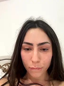 Baby_Mia_pires live sex cam