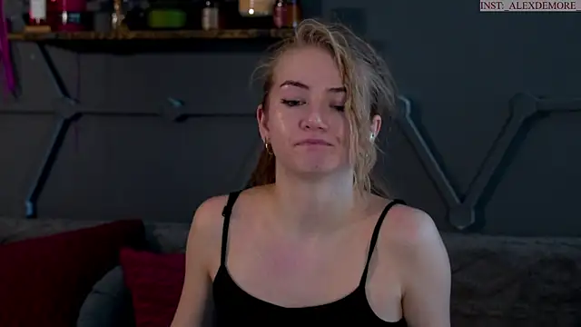 Alexandra_Demore live sex cam