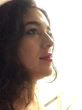 Solange_111 live sex cam