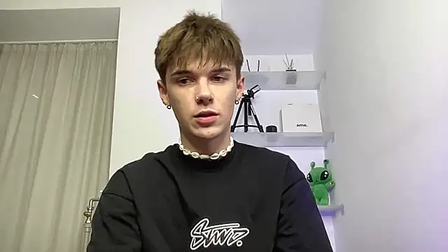 Milk_Guy live sex cam