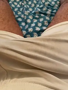 Beurberry19 live sex cam
