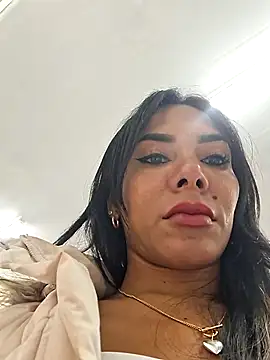 Doll_Loren live sex cam