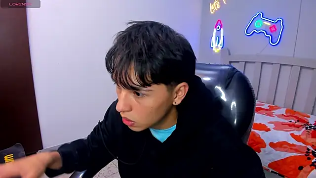 StiwenTwink live sex cam