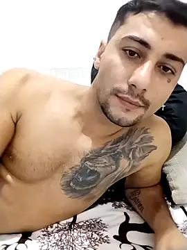 gooddboy01 live sex cam