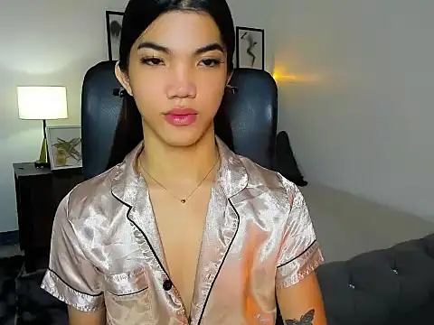 CassieSommereux live sex cam